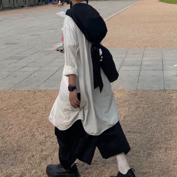 23ss 꼼데가르송 옴므플러스 아방가르드 롱셔츠 s