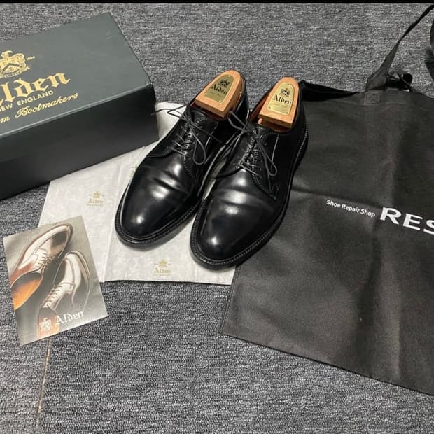 알든 9901(US7.5D) 팝니다.