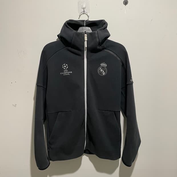 아디다스 레알마드리드 후드집업