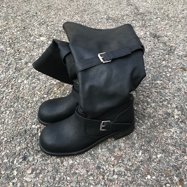 튜프티 belt slouch boots