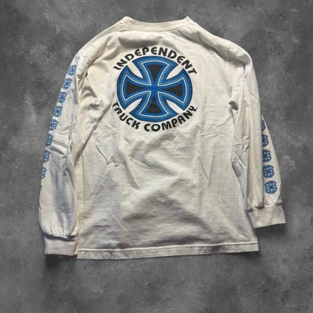 Independent Long Sleeve
