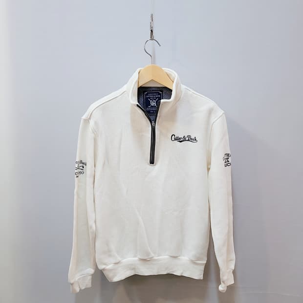 L) 커터앤백 기모 니트 반집업