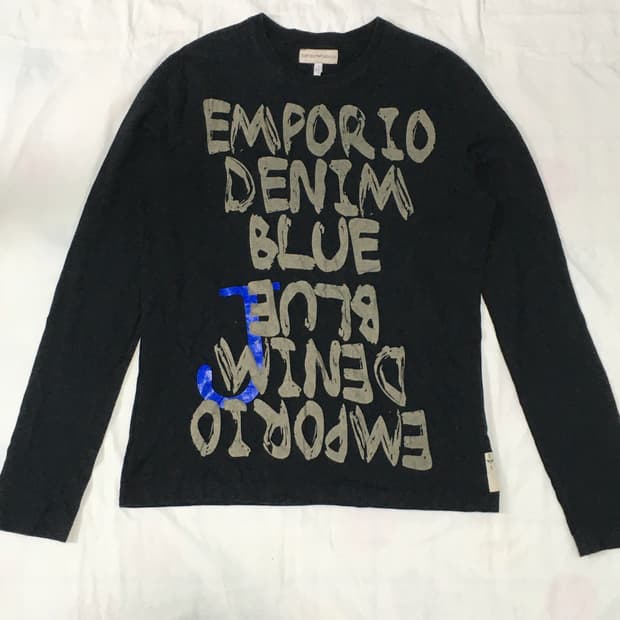 엠포리오 아르마니 Emporio armani 블랙 레터링 티