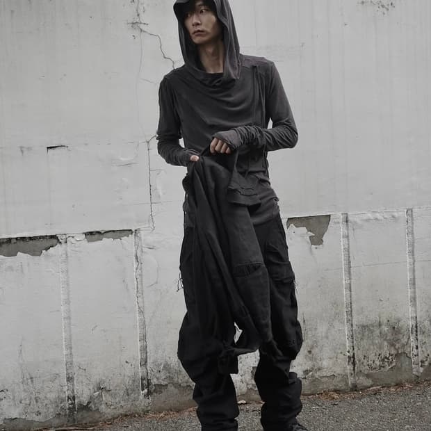 HARTEORDEMN Hooded Fract Sleeve