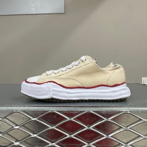 메종 미하라 야스히로 스니커즈 38