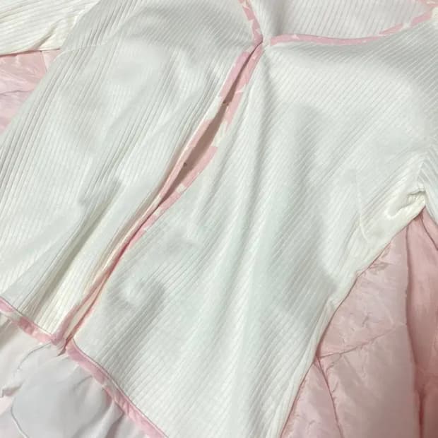 꾸레쥬 빈티지 딸기우유 가디건