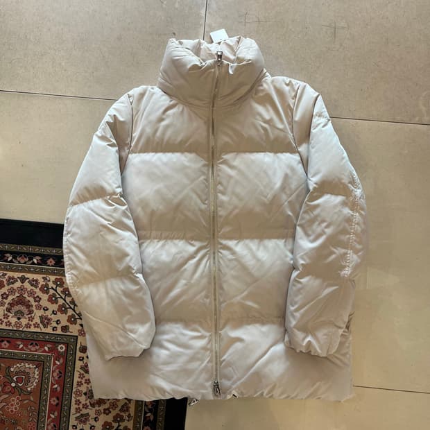 코스 하이넥 푸퍼 패딩