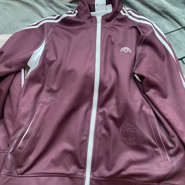 아디다스 알렉산더왕 트랙탑