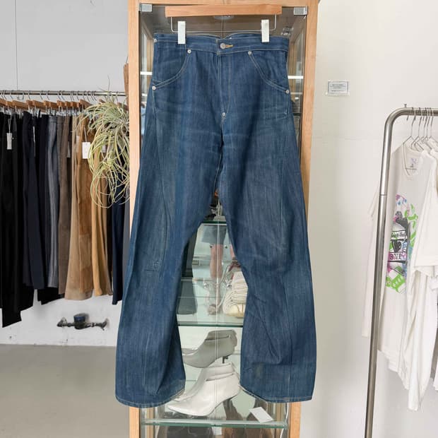 00s engineered jean ( 신치백 )