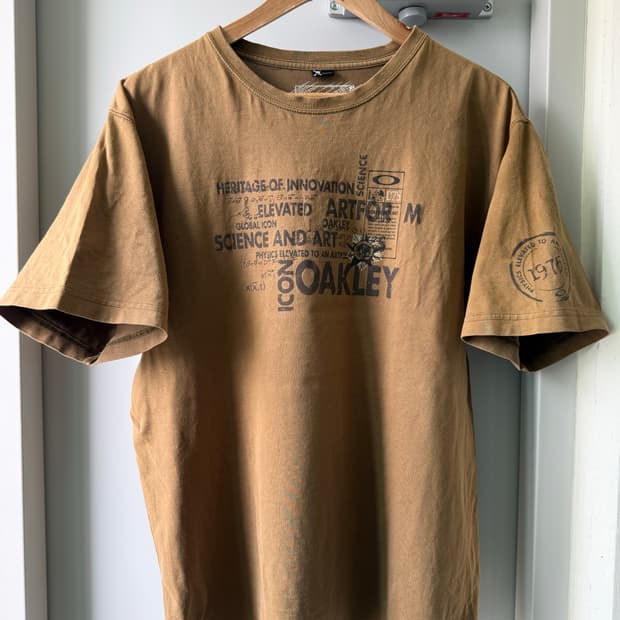 Oakley 오클리 빈티지 스포티 반팔셔츠