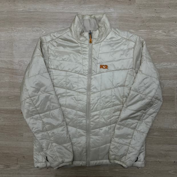 K2 여성 자수 로고 퀼팅 경량패딩 점퍼 [아이보리] L/100