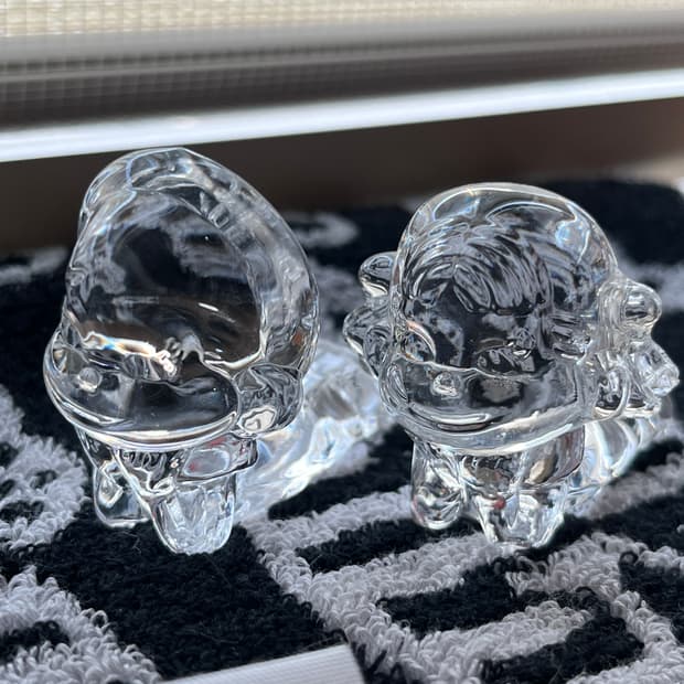 고전 페코쨩 크리스탈 문진 2종