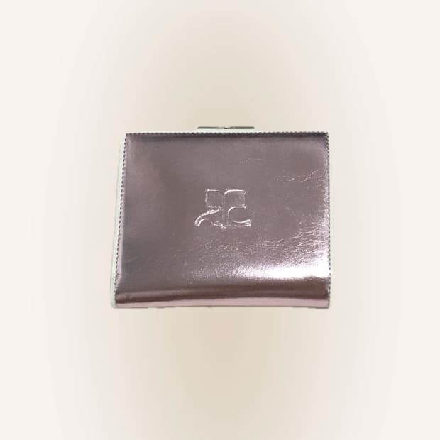 [미사용] 꾸레쥬 핑크 빅로고 에나멜 가마구치 반지갑