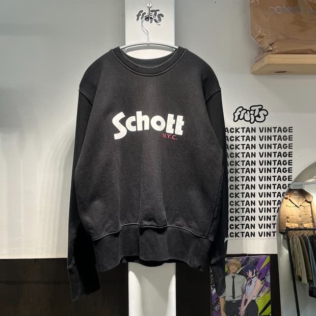 쇼트 NYC 빅로고 맨투맨