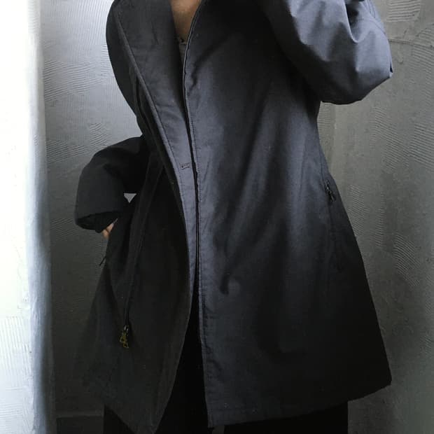 PRADA 프라다 벨티드 차콜 투웨이 지퍼 고어텍스 패딩 코트