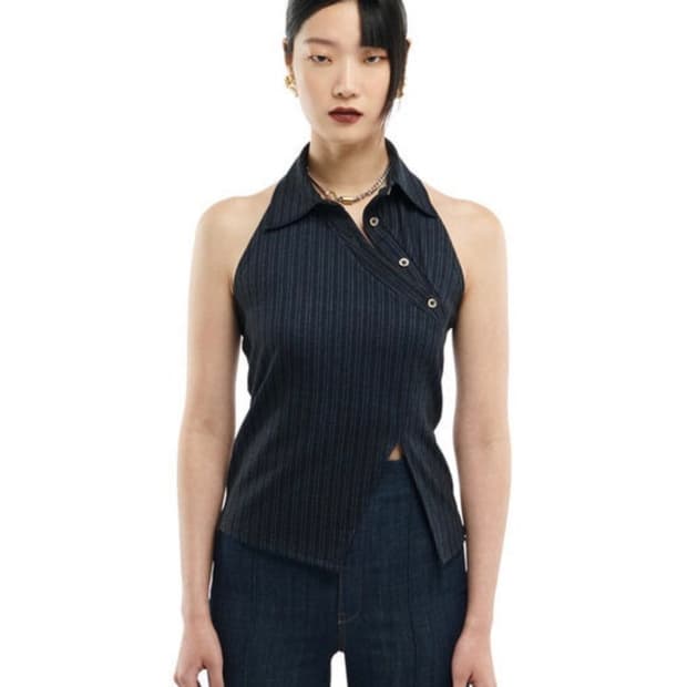 KYO 다이애그널 홀터넥 카라 슬리브리스