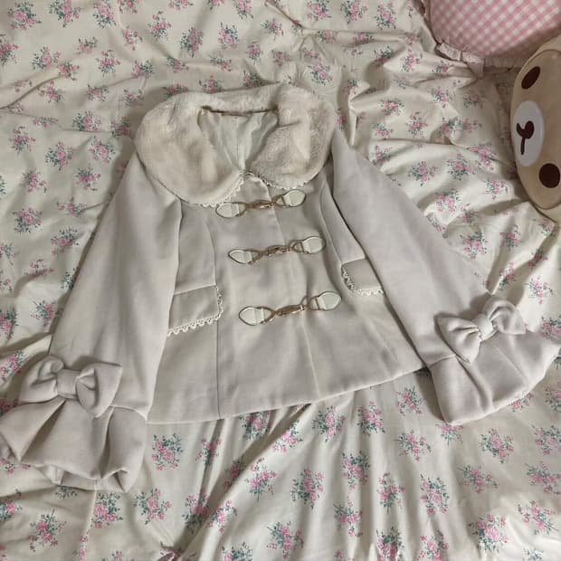 화이트 숏코트 라떼갸루 히메갸루 빈티지 핀터 로걀 양지뢰 양산형 지뢰계