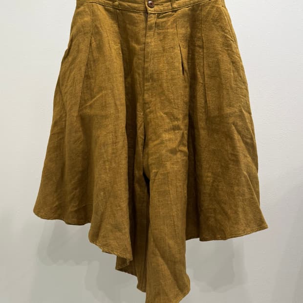 캐피탈 린넨 사선 와이드 스커트 팬츠