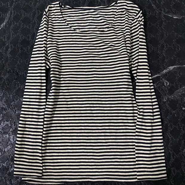 Stripe Pattern Slim Fit Sleeve