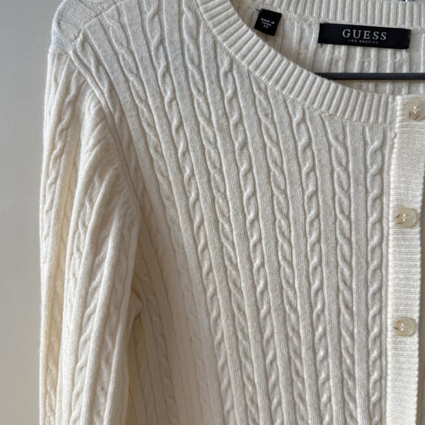 게스 guess 니트 가디건 아이보리