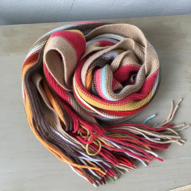  color pattern muffler