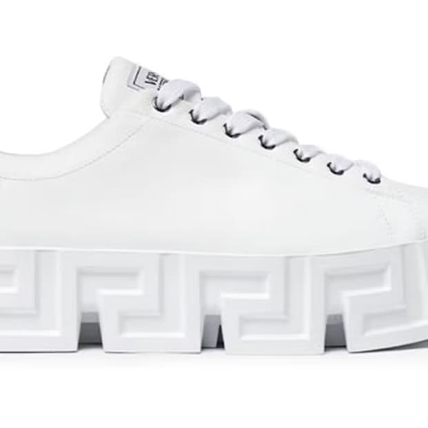 베르사체 스니커즈 팝니다 프라다 구찌 보테가