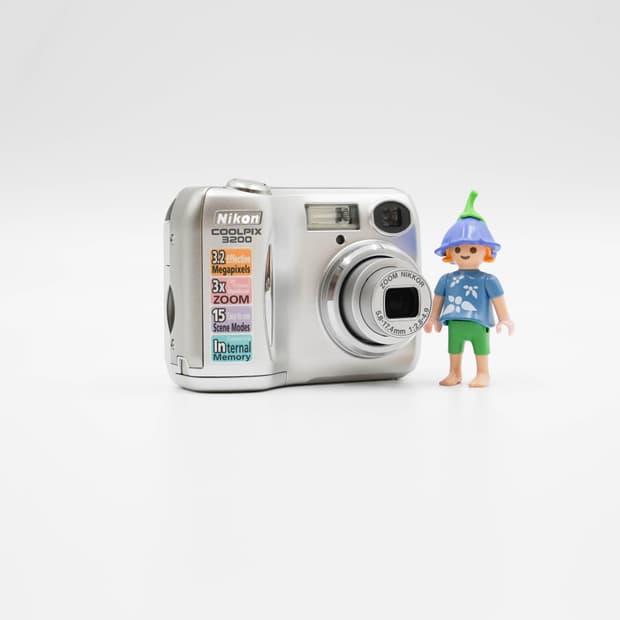 Nikon Coolpix 3200 (니콘 쿨픽스 3200)