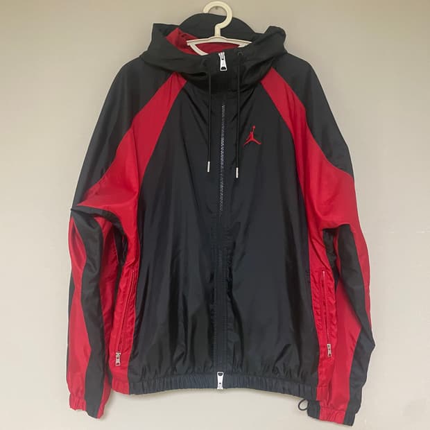 나이키 조던 바람막이 검빨 