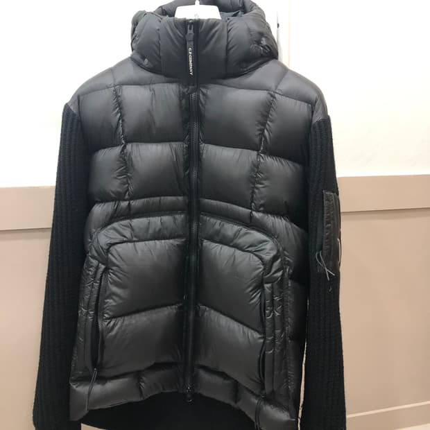 씨피컴퍼니 디디쉘 니트패딩