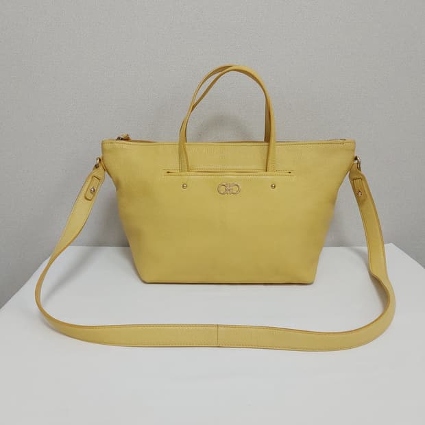 페라가모 간치니 레더 옐로우 투웨이백 (정품)