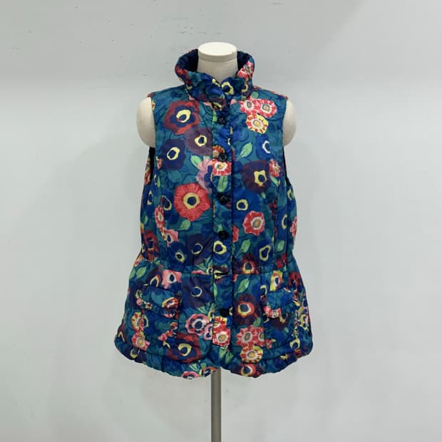 오일릴리 양면 패딩 조끼