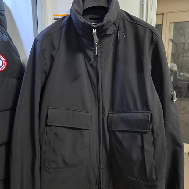 [미착용] C.P 컴퍼니 C-Shell 바람막이 자켓