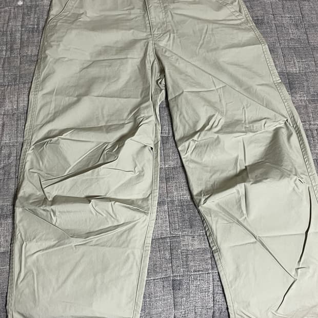 유니클로 와이드 파라슈트 팬츠 76cm
