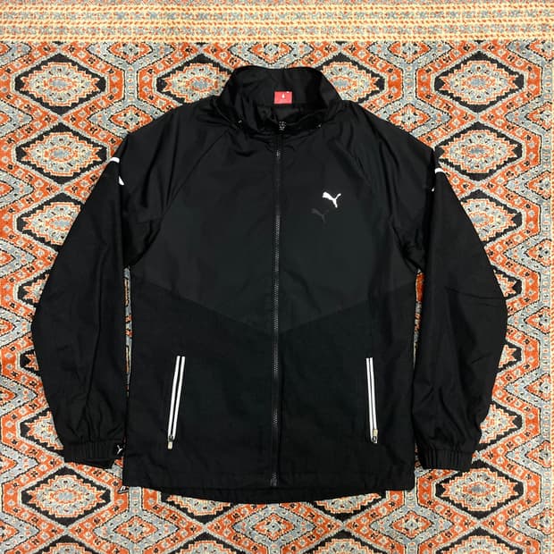 푸마 블랙 바람막이 집업자켓 여성M
