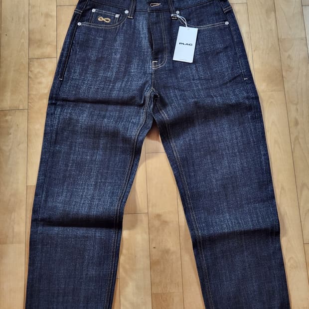 플랙 스티즈 B31 인디고 로우 팝니다. 31사이즈