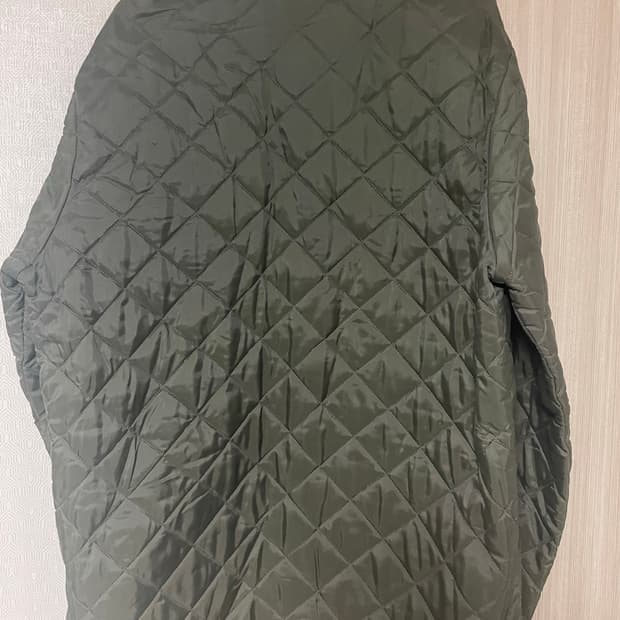 바버 리데스데일 퀼팅 자켓 올리브