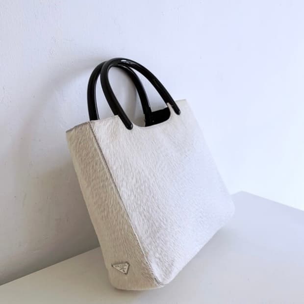 Vintage prada bag 구해요……