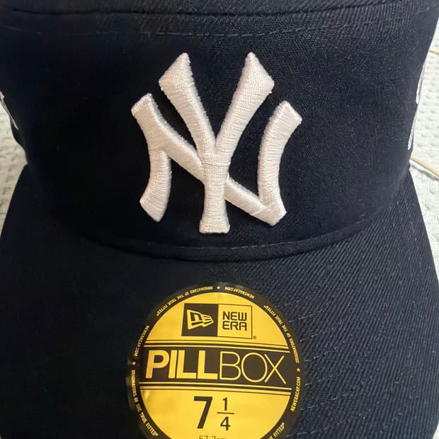 뉴에라 필박스 네이비