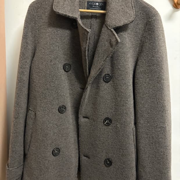 하이드로겐 양털 코트