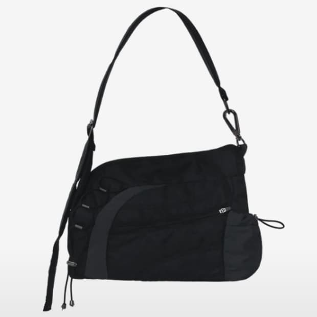 OJOS 오호스 에이티피컬 로프 숄더백