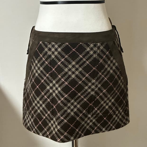 버버리 미니스커트
