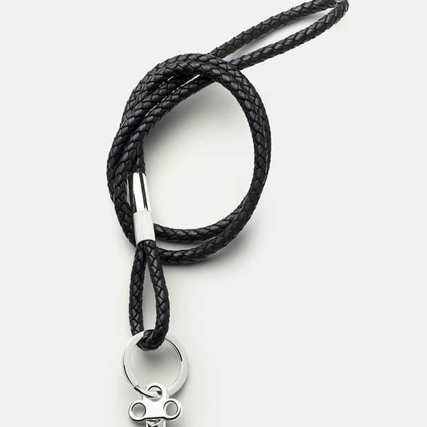 SKULTUNA 인트레치아토 레더 랜야드 목걸이 키링