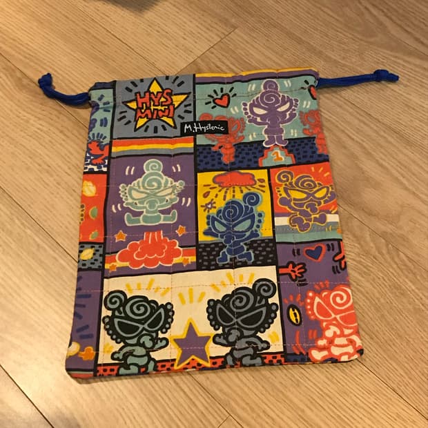 히스테릭 미니 조리개 파우치