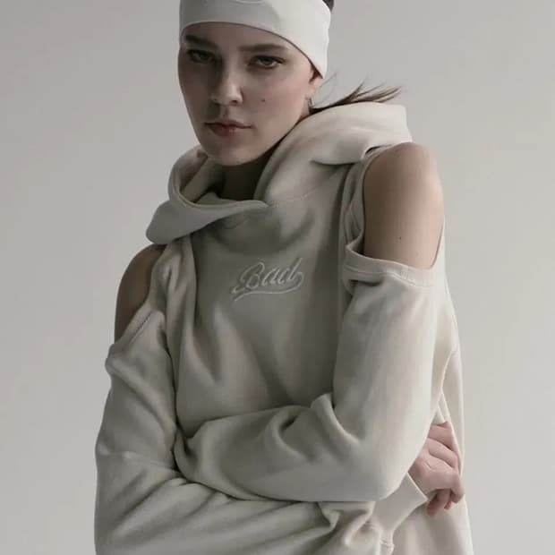 배드블러드 BADBLOOD 비욘드 소프트 후드 크림