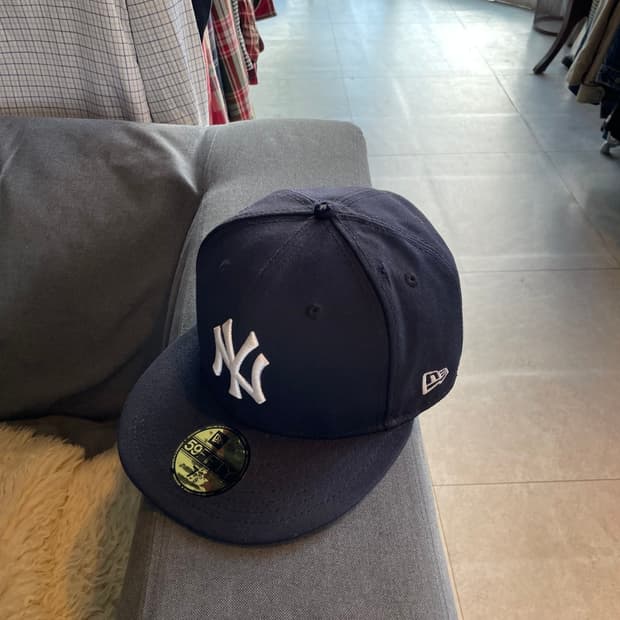 뉴에라 양키스 59FIFTY 네이비 캡