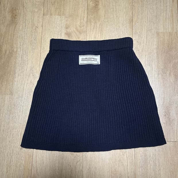 더오픈프로덕트(오픈와이와이) 슬릿 니트 스커트 네이비