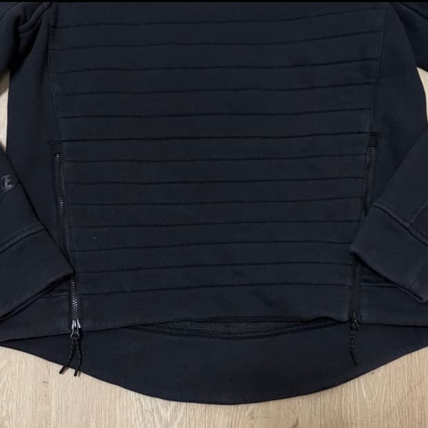 스톤아일랜드 x 나이키 맨투맨