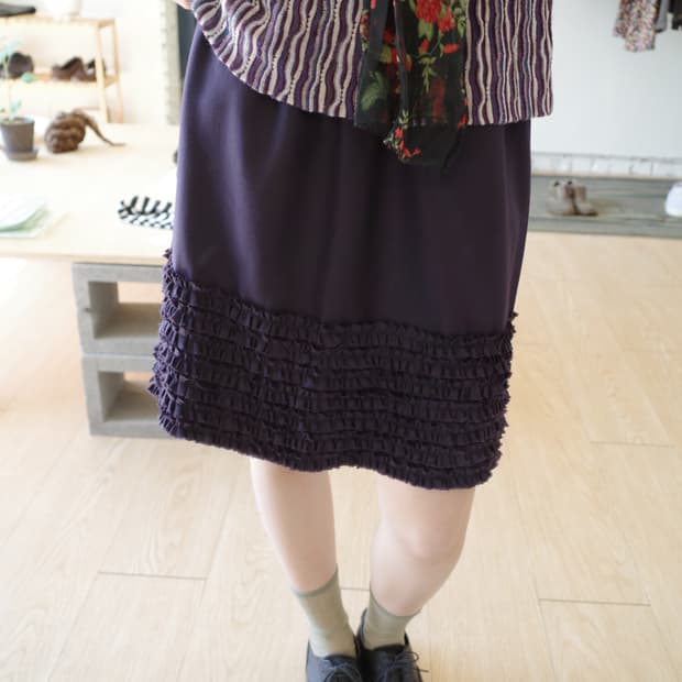 purple frill skirt