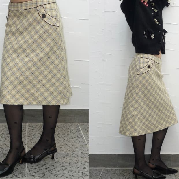 Butter check wool skirt