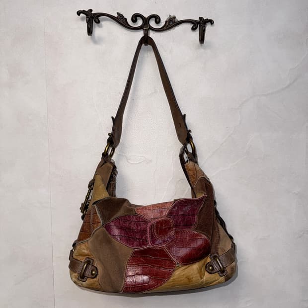 Fossil brown bohemian flower buckle 숄더백